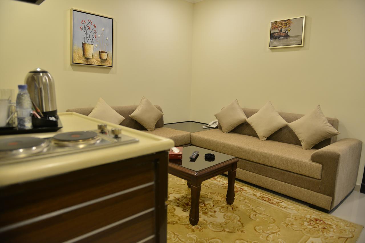 The First Tower Hotel Al Al Jubail Exterior foto